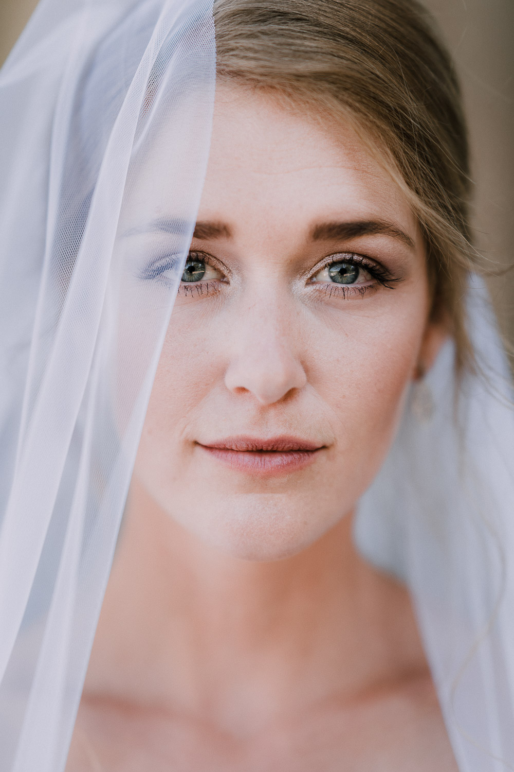 Der Hochzeitsfotograf Axel Link zeigt Bilder, die er als Fotograf auf einer Hochzeit im Schloss Weikersheim gemacht hat. Braut und Bräutigam mit Gäste bei der Trauung und Hochzeitsfeier.