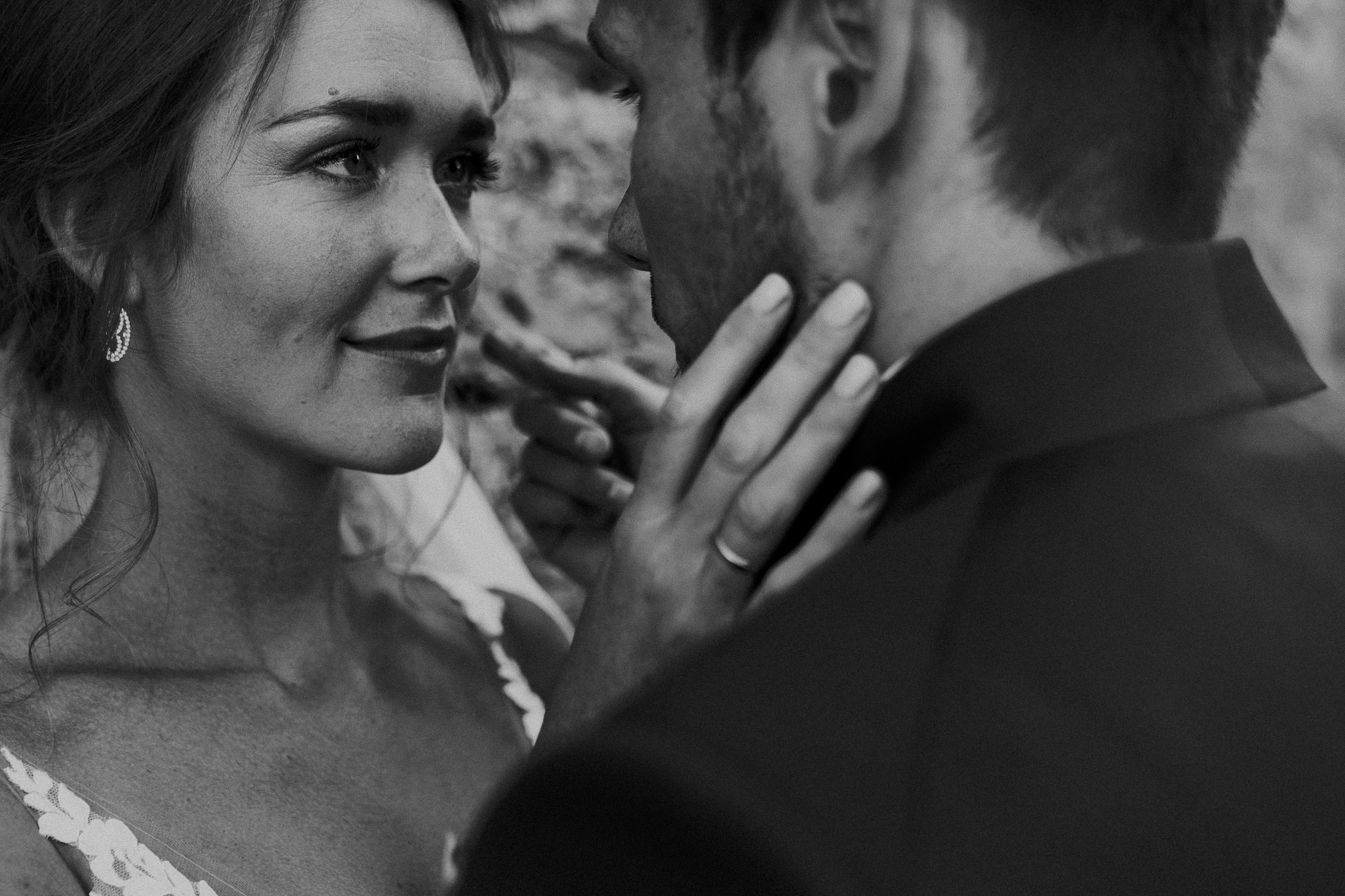 Der Hochzeitsfotograf Axel Link zeigt Bilder, die er als Fotograf auf einer Hochzeit im Schloss Weikersheim gemacht hat. Braut und Bräutigam mit Gäste bei der Trauung und Hochzeitsfeier.